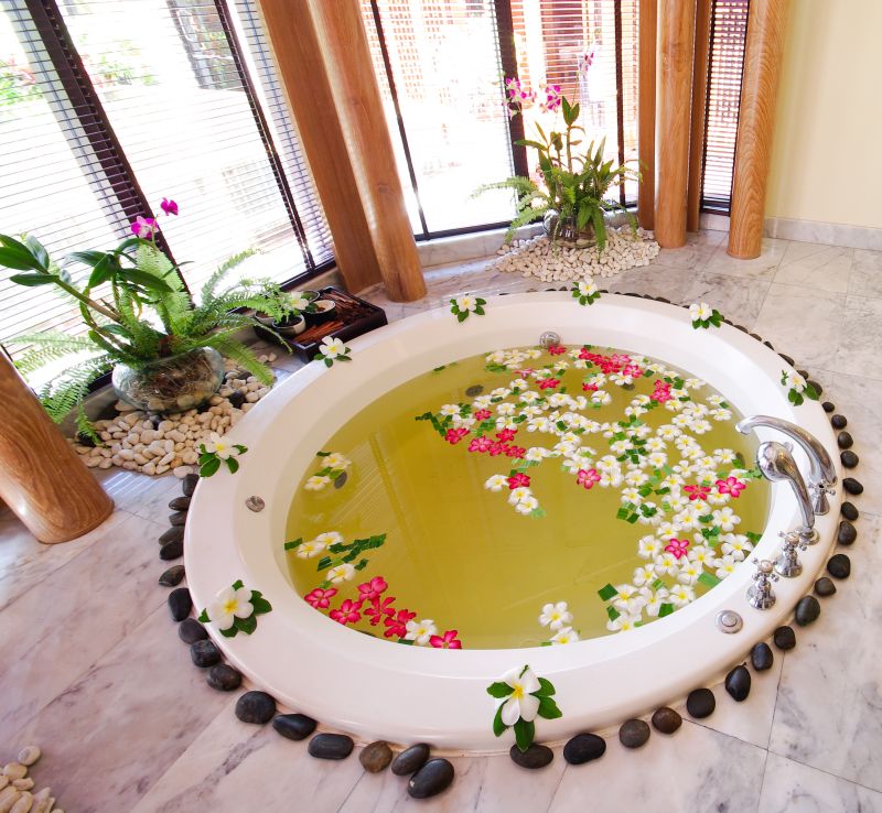 La differenza tra terme e centri benessere consiste nel fatto che le terme certificate si sono sviluppate intorno a sorgenti d’acqua con proprietà curative o intorno a elementi naturali che hanno effetti salutari