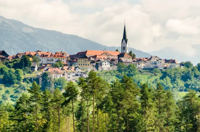Esplorazione di Luoghi Segreti: La Magia Nascosta della Slovenia